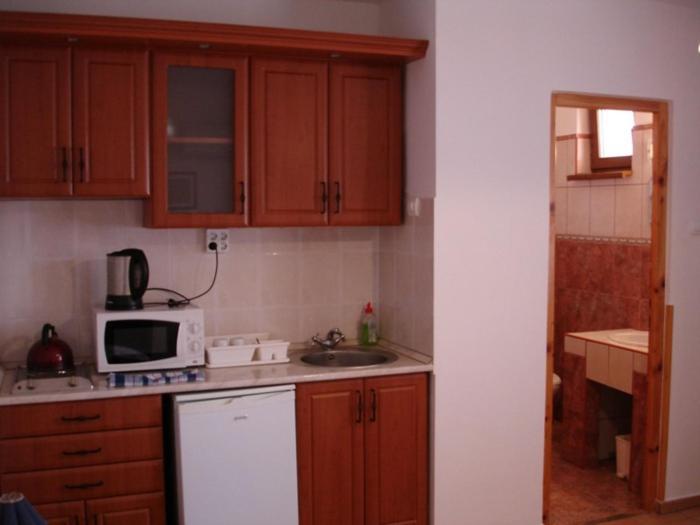 Mediterran Apartman Es Vendeghaz Hajdúszoboszló المظهر الخارجي الصورة