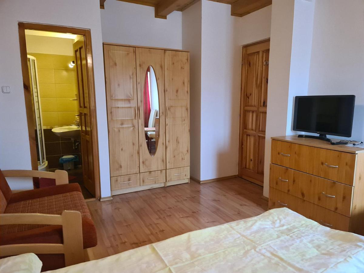 Mediterran Apartman Es Vendeghaz Hajdúszoboszló المظهر الخارجي الصورة