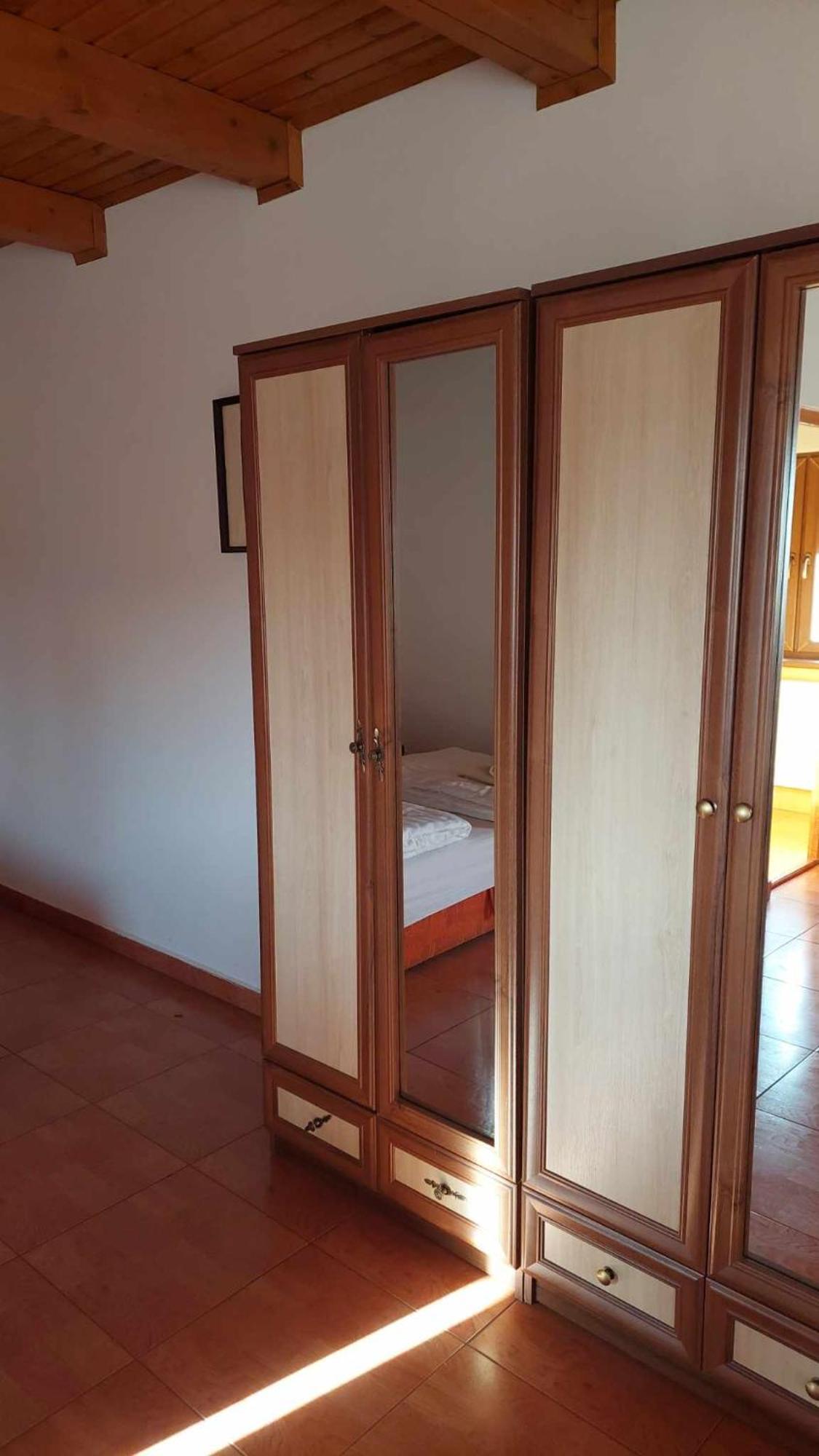 Mediterran Apartman Es Vendeghaz Hajdúszoboszló المظهر الخارجي الصورة
